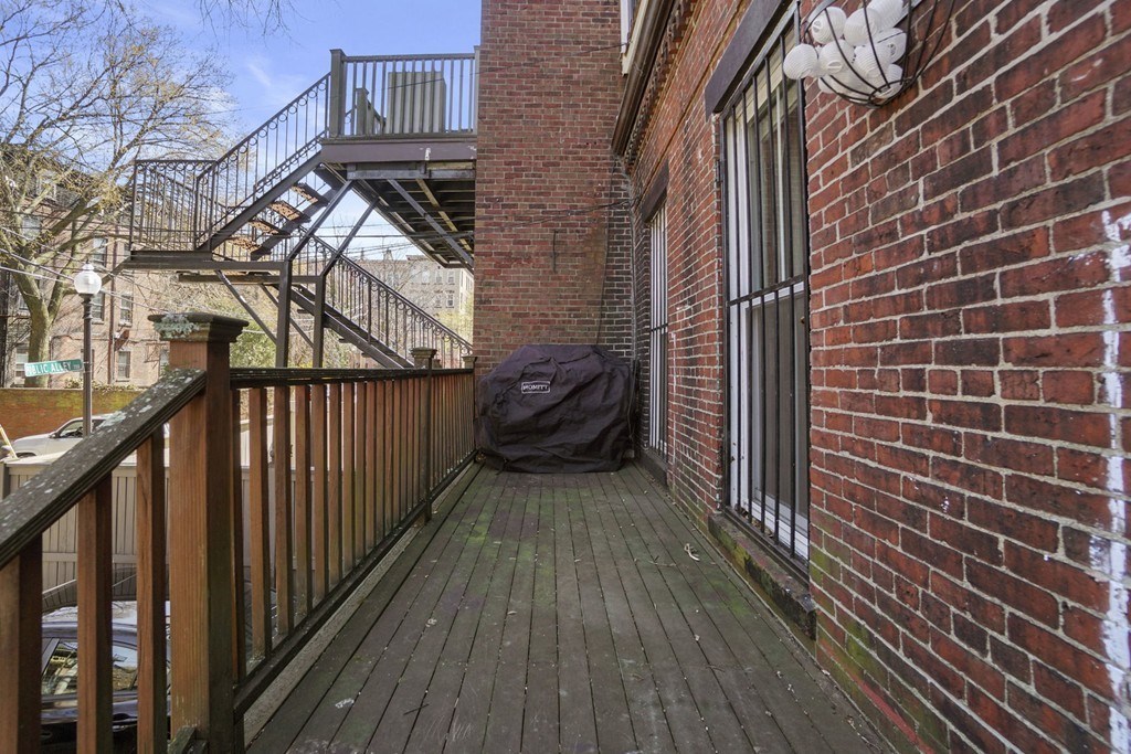 43 Worcester Street, Unit 1 Boston, MA 02118 - Photo 27 of 30