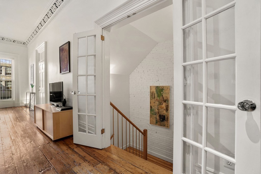 43 Worcester Street, Unit 1 Boston, MA 02118 - Photo 6 of 30