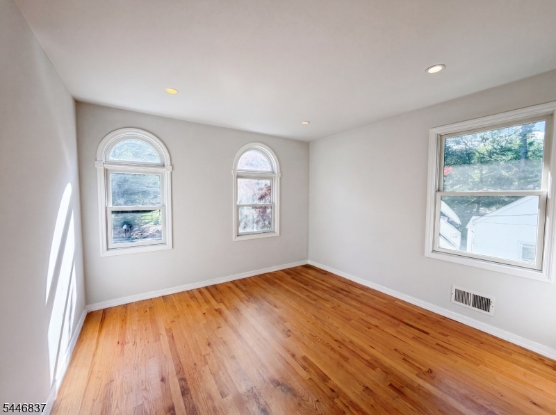 506 Lyons Road Bernards, NJ 07920 - Photo 3 of 23