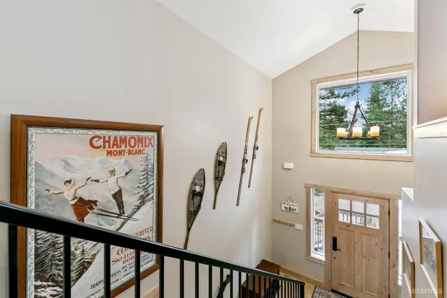 $1,316,000 | 1658 Crystal Air Drive, South Lake Tahoe, CA 96150