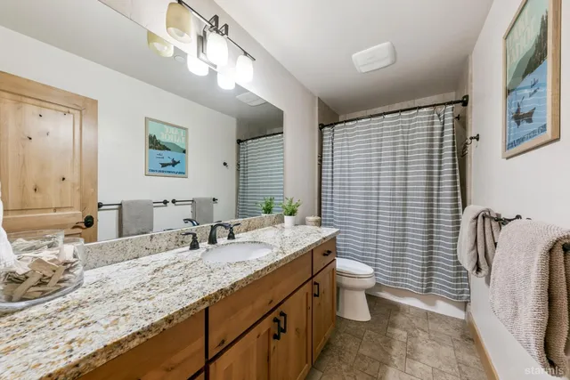 $1,316,000 | 1658 Crystal Air Drive, South Lake Tahoe, CA 96150