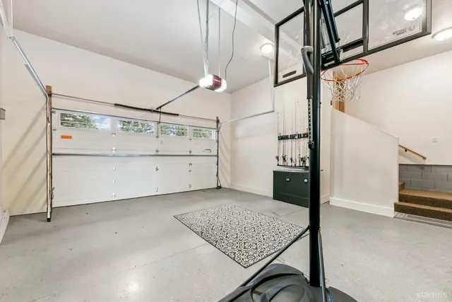 $1,316,000 | 1658 Crystal Air Drive, South Lake Tahoe, CA 96150