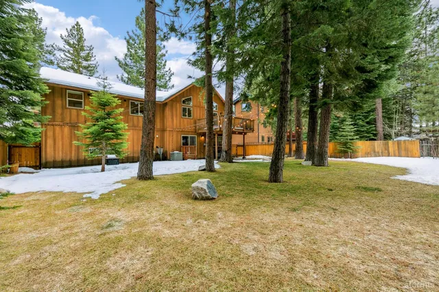 $1,316,000 | 1658 Crystal Air Drive, South Lake Tahoe, CA 96150