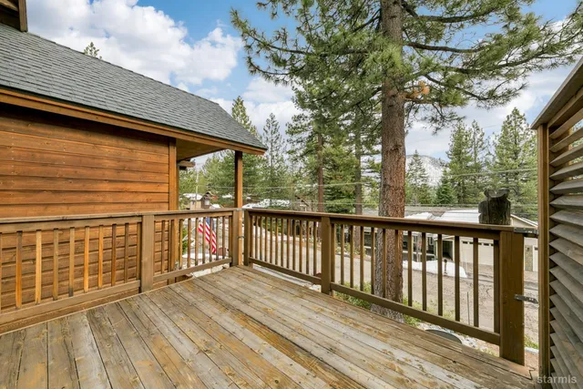 $1,316,000 | 1658 Crystal Air Drive, South Lake Tahoe, CA 96150