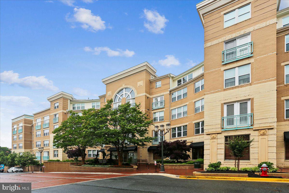 12000 Market Street, Unit 248 Reston, VA 20190 - Photo 60 of 63