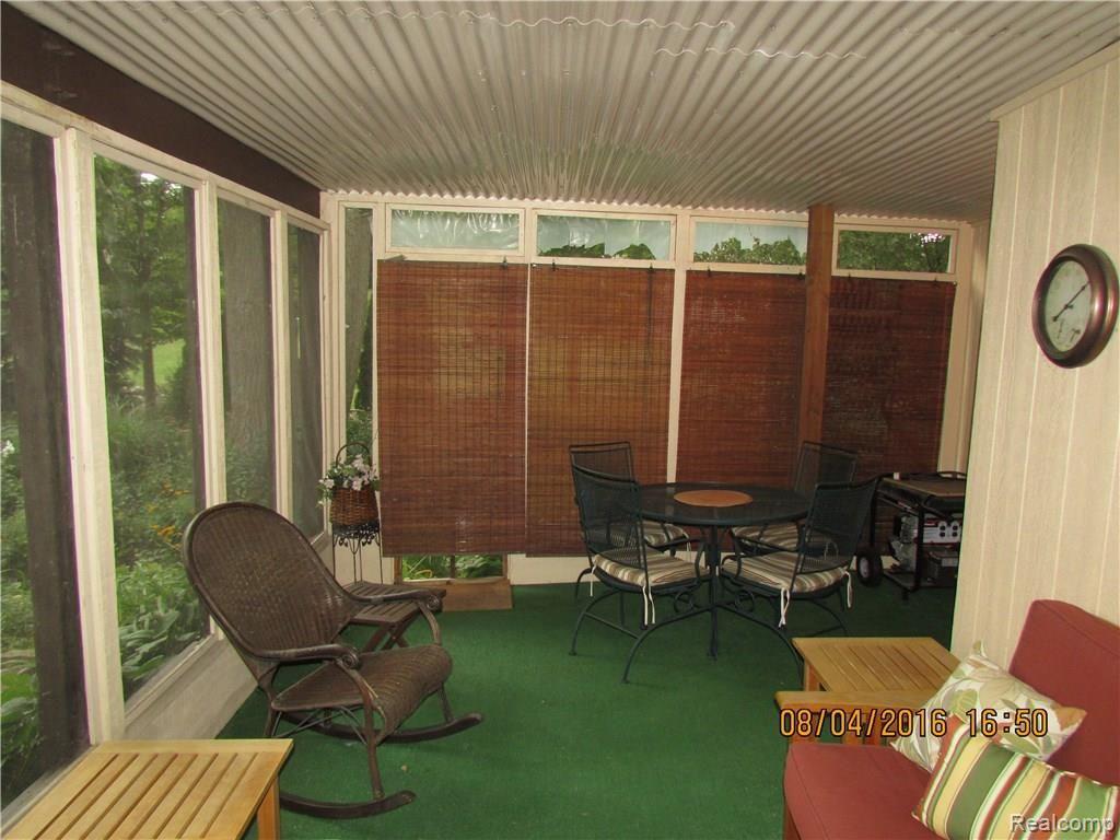2595 Walton Blvd. Rochester, MI 48309 - Photo 29 of 43 IMG_1311.JPG