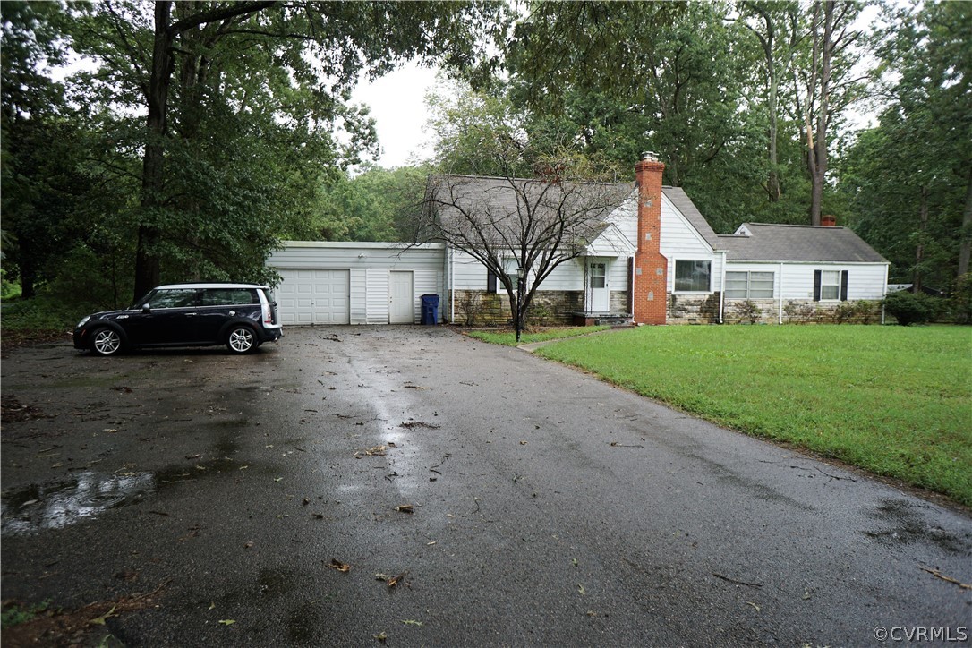 8031 Iron Bridge Road Richmond, VA 23237 - Photo 1 of 16
