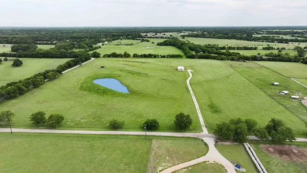 $200,000 | 4292 County Road 3108, Campbell, TX 75422