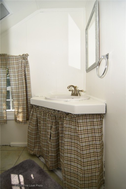 50 Austin Road Warwick, RI 02818 - Photo 25 of 32