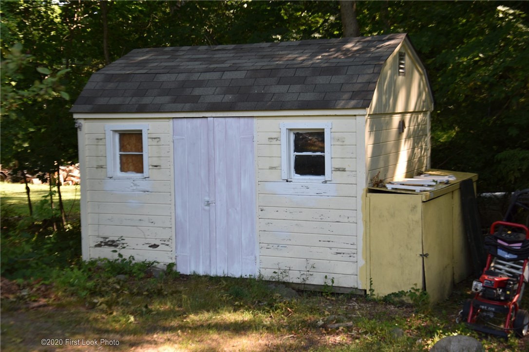 50 Austin Road Warwick, RI 02818 - Photo 28 of 32