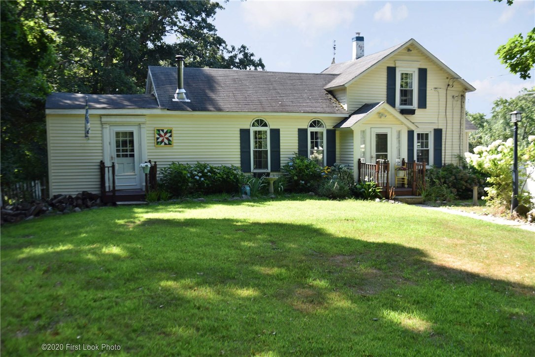 50 Austin Road Warwick, RI 02818 - Photo 3 of 32