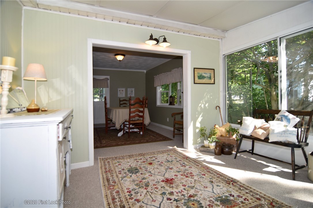 50 Austin Road Warwick, RI 02818 - Photo 7 of 32