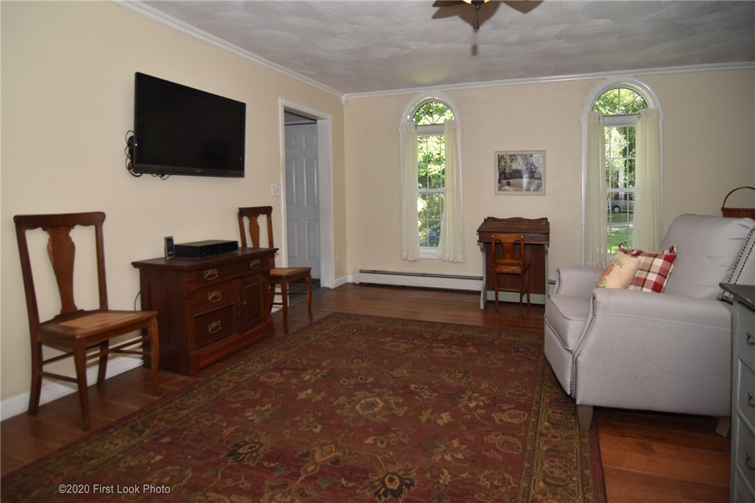 50 Austin Road Warwick, RI 02818 - Photo 8 of 32