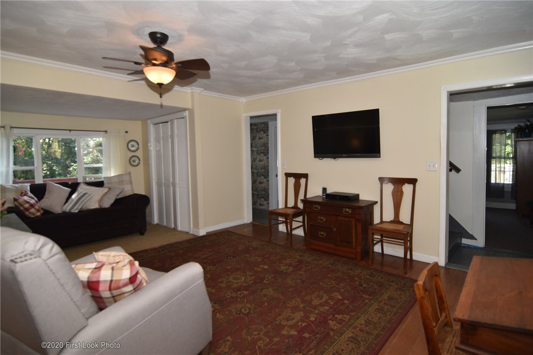 50 Austin Road Warwick, RI 02818 - Photo 10 of 32