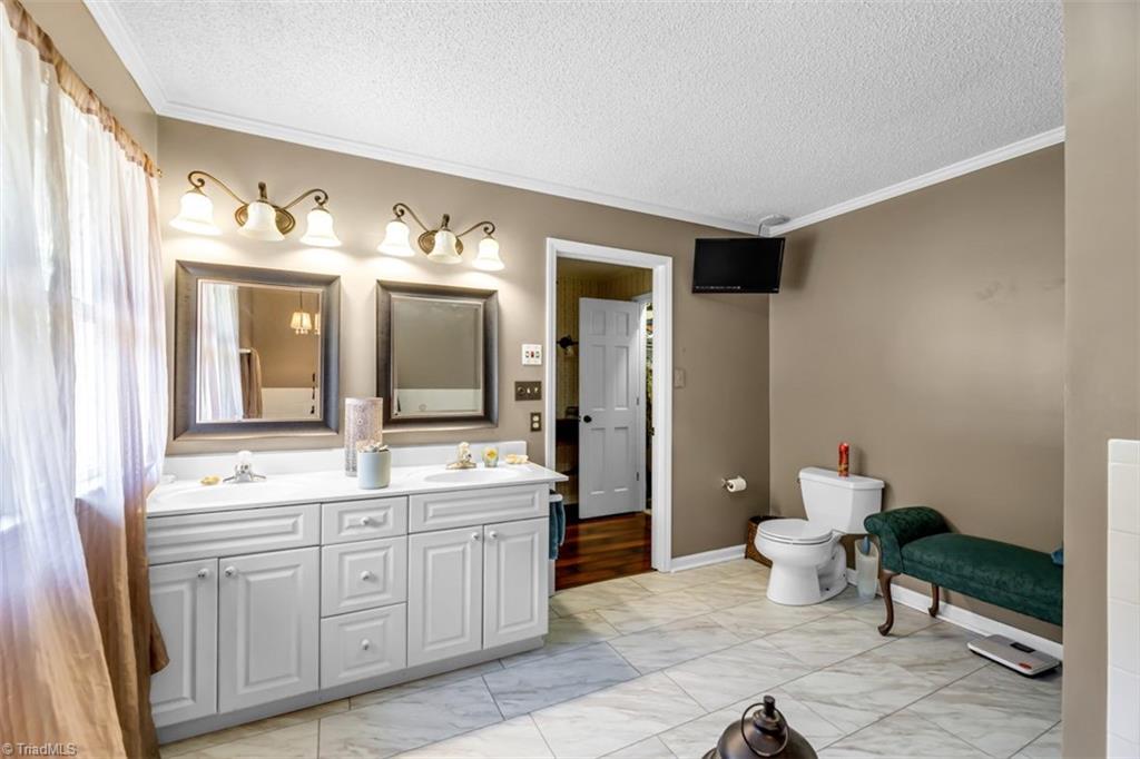 361 Eagle Falls Road Madison, NC 27025 - Photo 20 of 45 Gallery Image 20