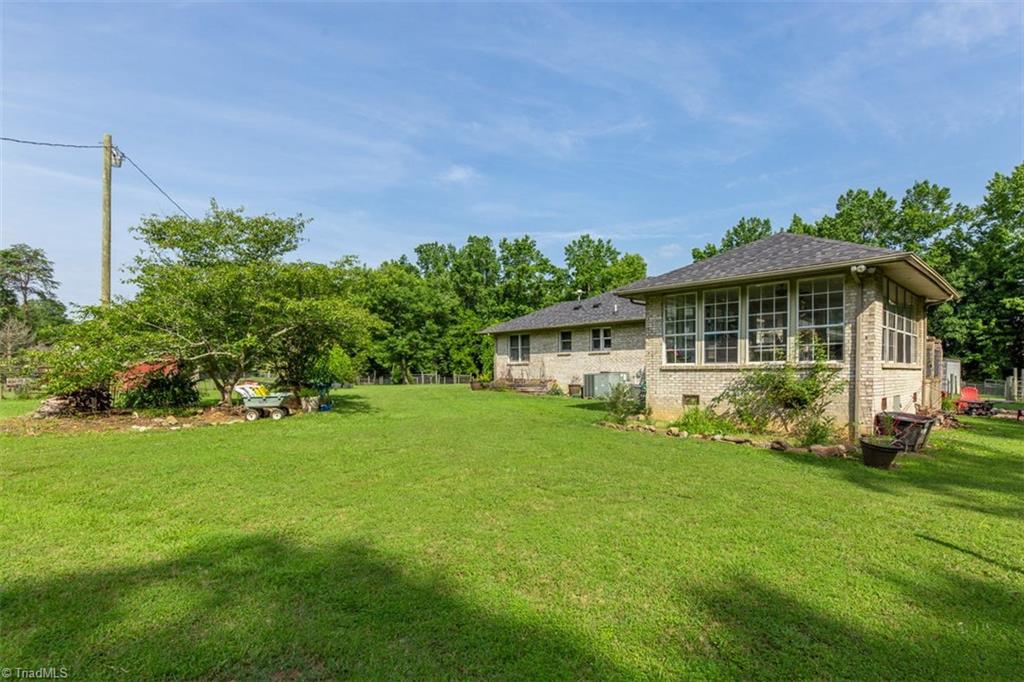 361 Eagle Falls Road Madison, NC 27025 - Photo 35 of 45 Gallery Image 35