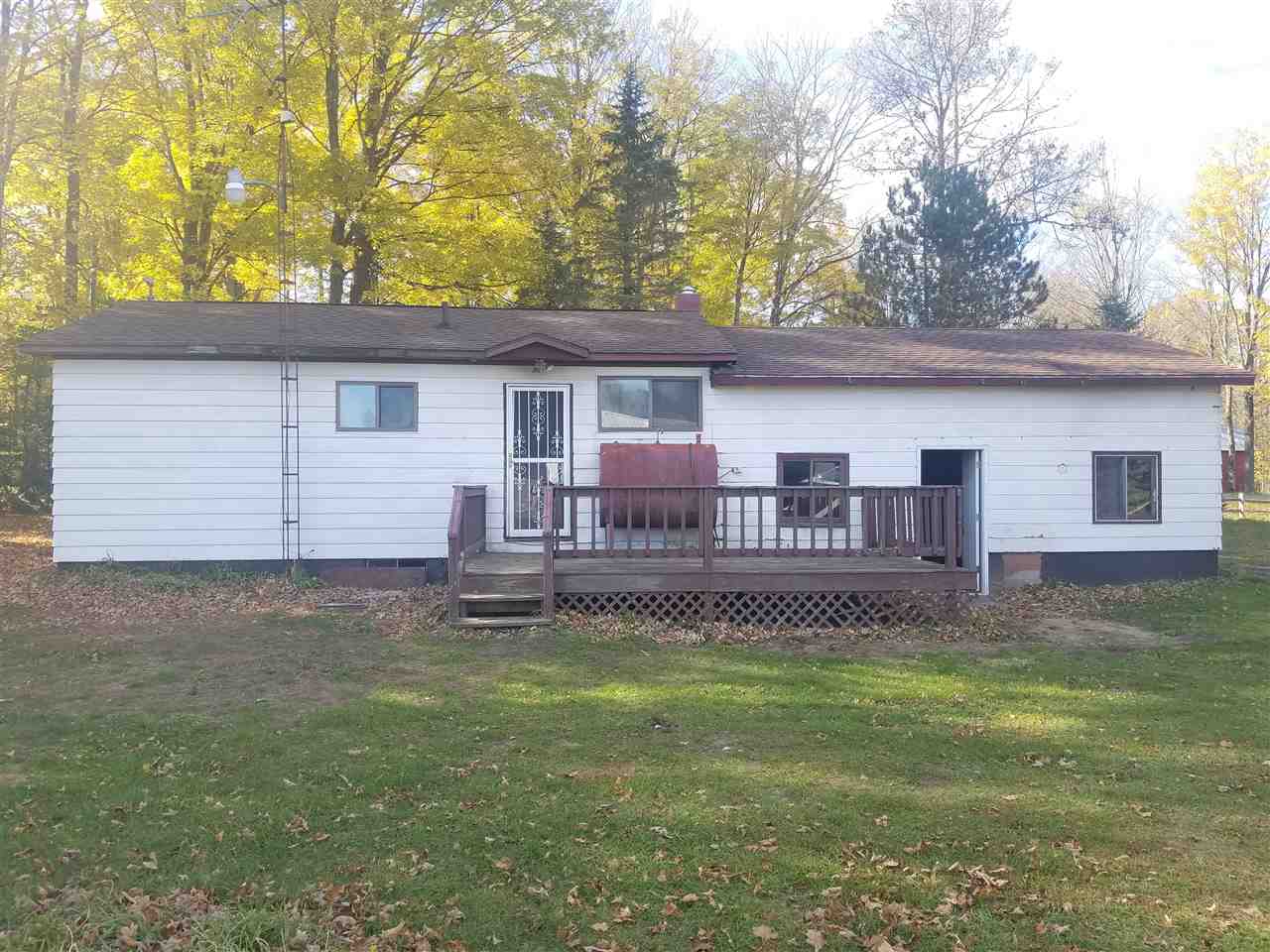 6077 North High Bridge Road Brethren, MI 49619 - Photo 2 of 34 1854463-1.JPG
