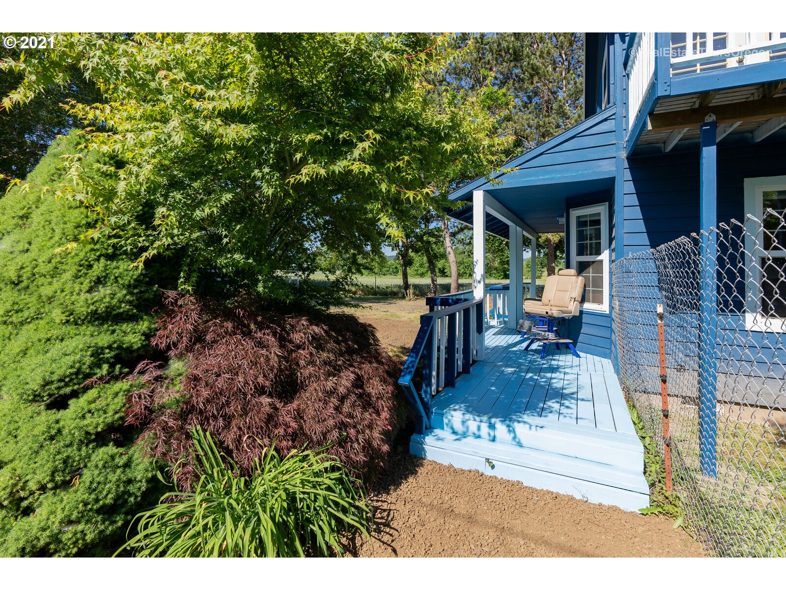 40635 Southwest Laurelwood Road Gaston, OR 97119 - Photo 5 of 31 Gallery Image 5