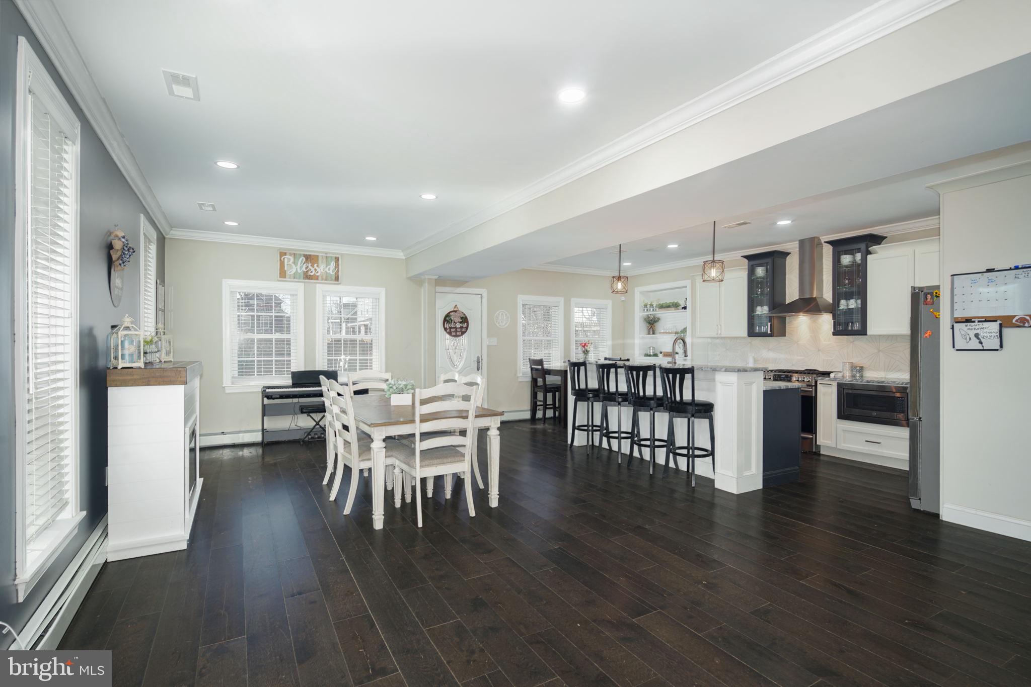 13030 Proctor Road Philadelphia, PA 19116 - Photo 6 of 35