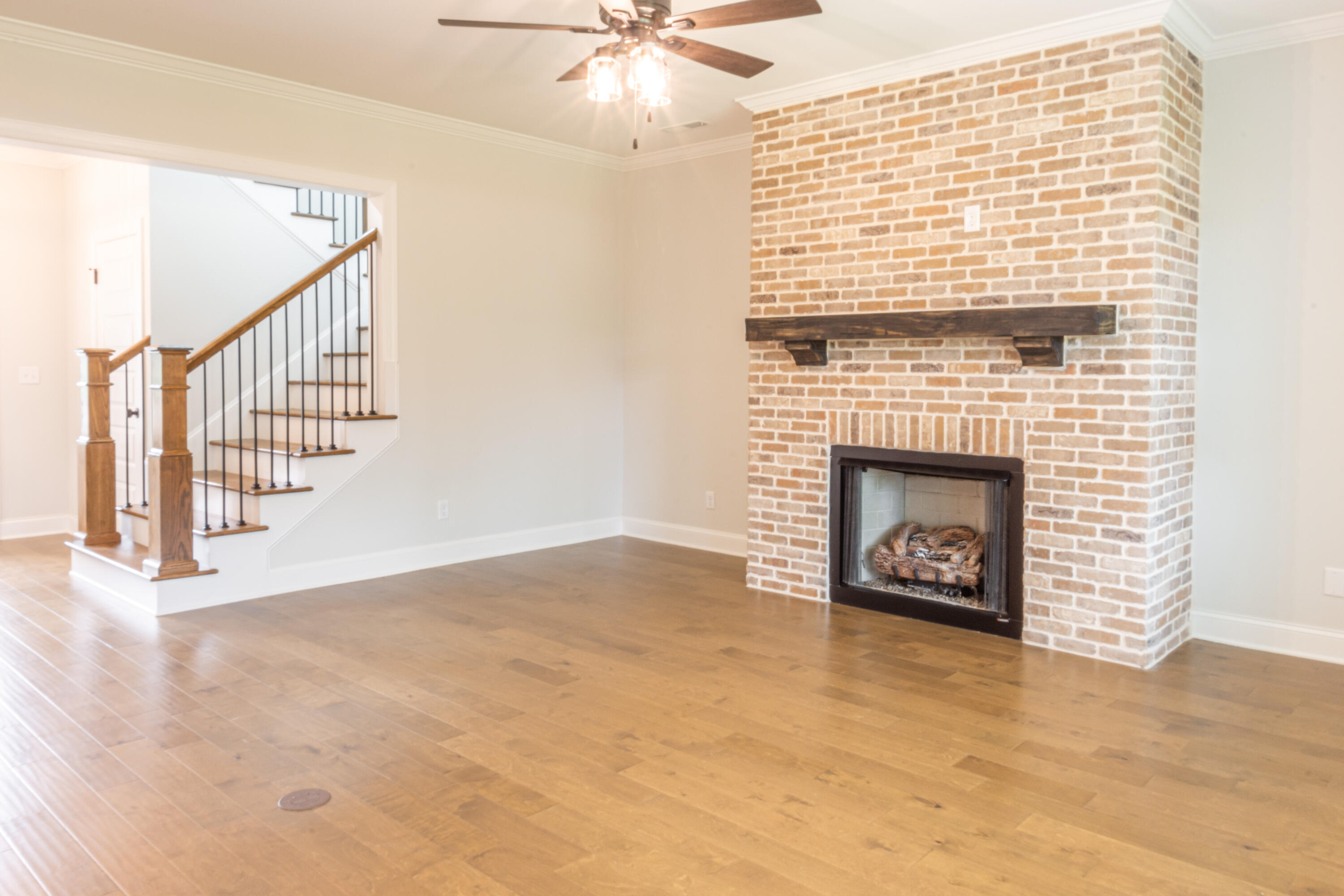 9620 Mayfly Road, Unit 6 Ooltewah, TN 37363 - Photo 11 of 39 Peyton Home Plan - Stock Images12