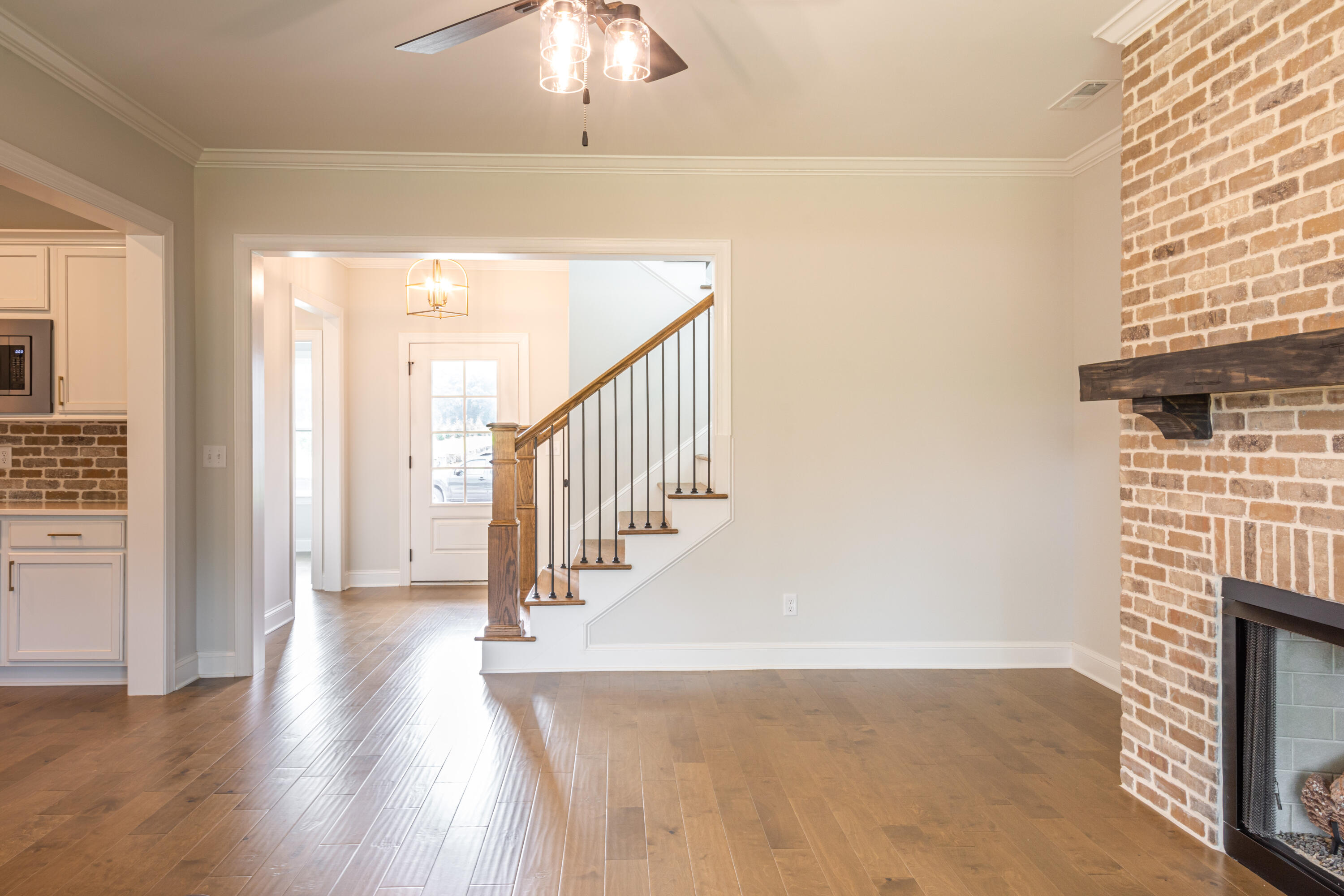9620 Mayfly Road, Unit 6 Ooltewah, TN 37363 - Photo 12 of 39 Peyton Home Plan - Stock Images13