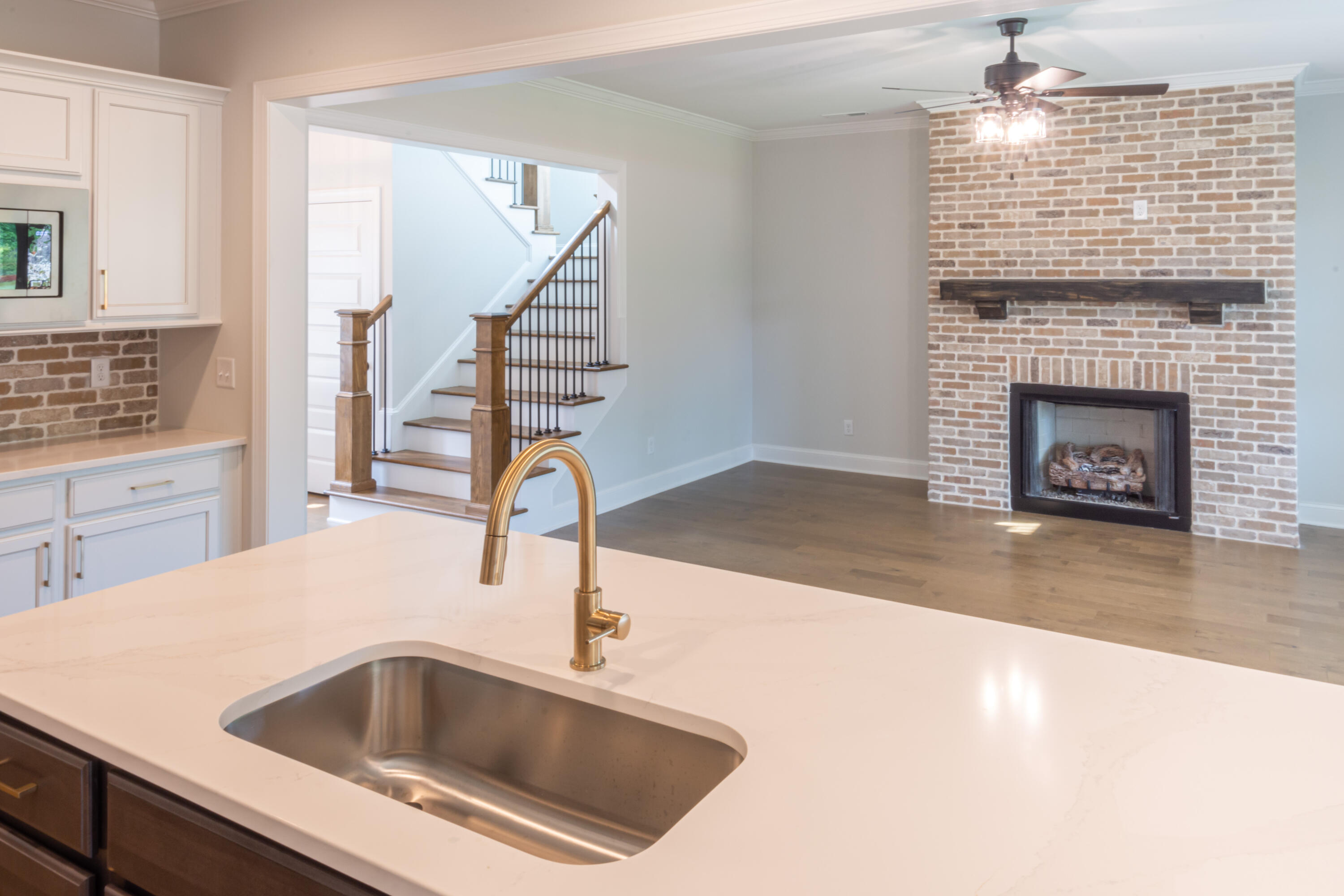 9620 Mayfly Road, Unit 6 Ooltewah, TN 37363 - Photo 20 of 39 Peyton Home Plan - Stock Images21