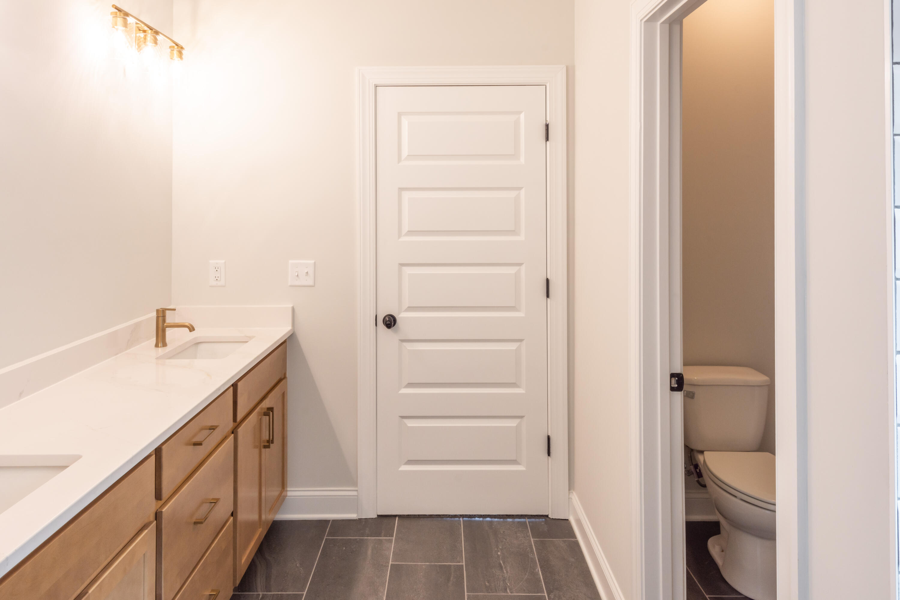 9620 Mayfly Road, Unit 6 Ooltewah, TN 37363 - Photo 39 of 39 Peyton Home Plan - Stock Images40