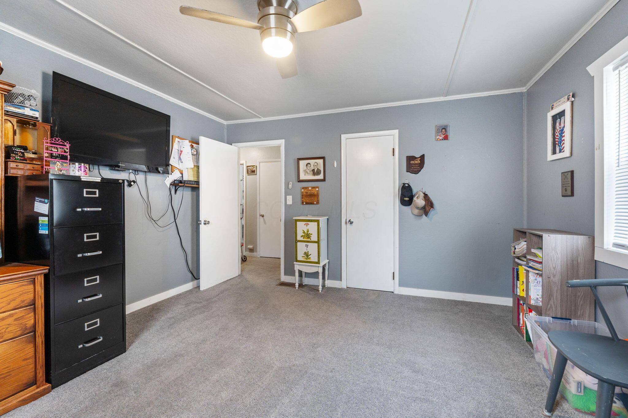 21 South Section Street La Rue, OH 43332 - Photo 14 of 34 21 S Section St (Interior)-24