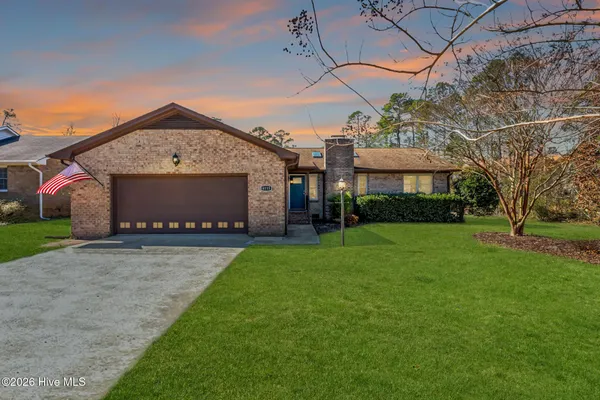 $315,000 | 6115 Gondolier Drive, New Bern, NC 28560