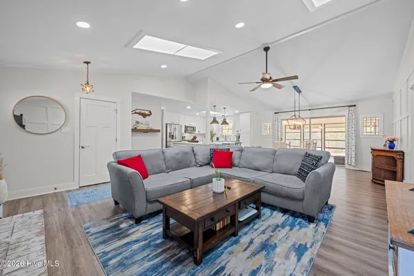 $315,000 | 6115 Gondolier Drive, New Bern, NC 28560