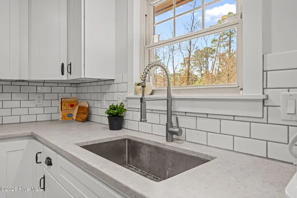 $315,000 | 6115 Gondolier Drive, New Bern, NC 28560