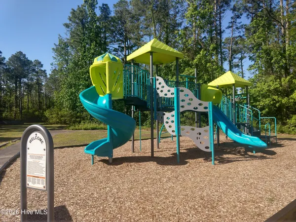 $315,000 | 6115 Gondolier Drive, New Bern, NC 28560