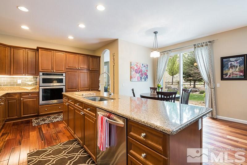 3354 Forest View Lane Reno, NV 89511 - Photo 3 of 25 Photo 3