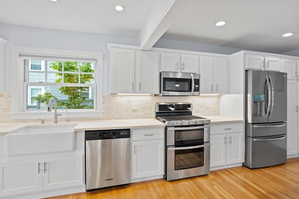 35 Keyes Road Westford, MA 01886 - Photo 14 of 37