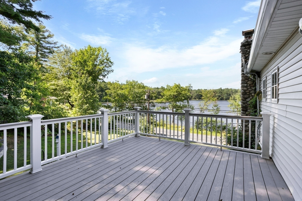 35 Keyes Road Westford, MA 01886 - Photo 29 of 37