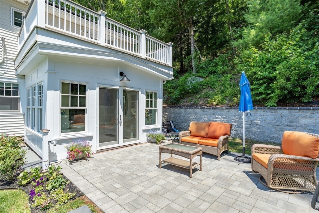 35 Keyes Road Westford, MA 01886 - Photo 30 of 37