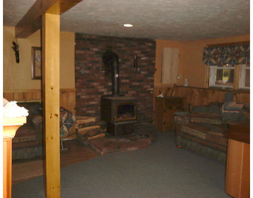 53 Fosdick Road Carver, MA 02330 - Photo 8 of 9 Gallery Image 8