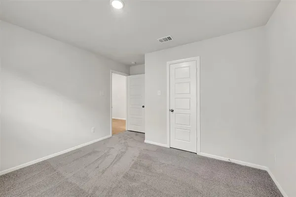 $329,990 | 764 Grand Dl Drive, Lavon, TX 75166
