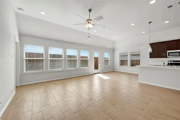 $329,990 | 764 Grand Dl Drive, Lavon, TX 75166