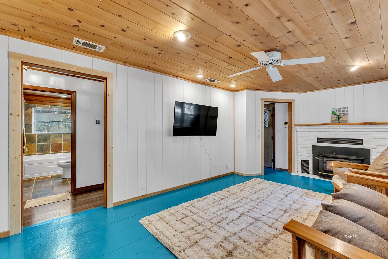 24941 Pine Cove Road Idyllwild, CA 92549 - Photo 5 of 47 Untitled