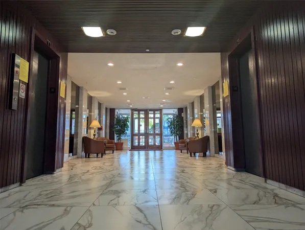 $1,300 | 7520 Hornwood Drive, Unit 402, Houston, TX 77036