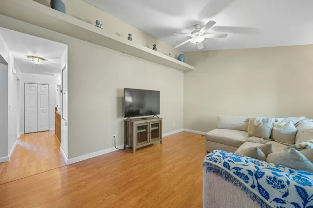 $245,000 | 2532 North 4645th Road, Unit A, Somonauk, IL 60552