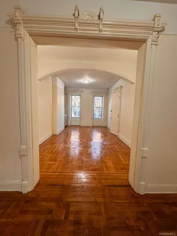 $2,695 | 732 Hancock Street, Unit 2 | Bedford-Stuyvesant