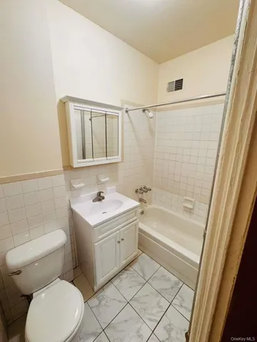 $2,695 | 732 Hancock Street, Unit 2 | Bedford-Stuyvesant