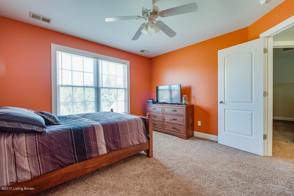 250 Martha's Court Mount Washington, KY 40047 - Photo 34 of 46 untitled-33