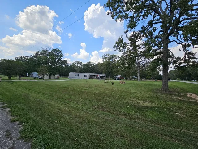 $155,000 | 301 Anderson County Road 1370, Palestine, TX 75801