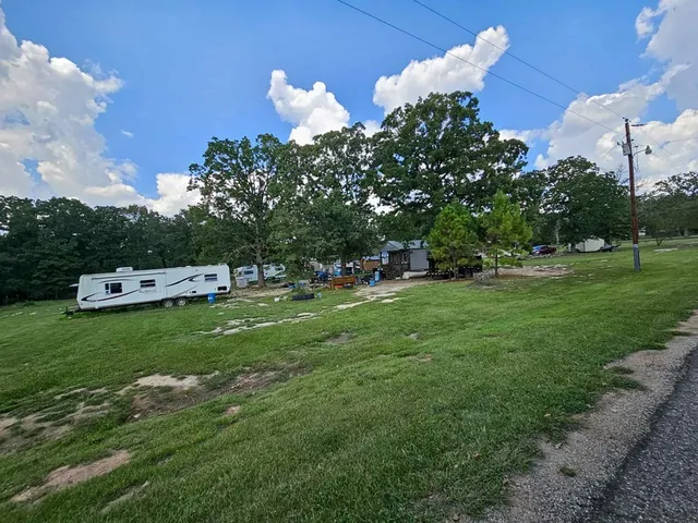 $155,000 | 301 Anderson County Road 1370, Palestine, TX 75801