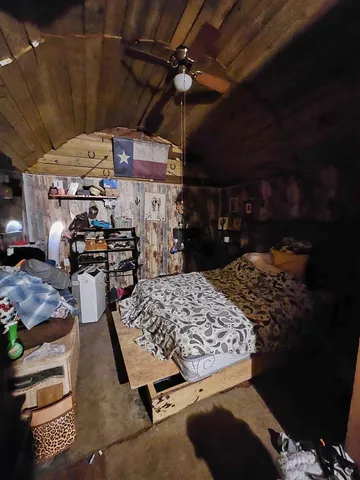 $155,000 | 301 Anderson County Road 1370, Palestine, TX 75801