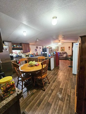 $155,000 | 301 Anderson County Road 1370, Palestine, TX 75801