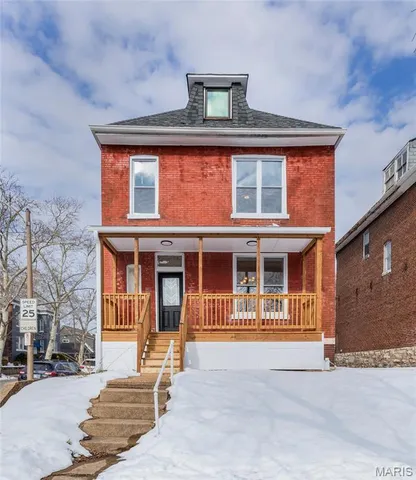$395,000 | 3971 Juniata Street, St. Louis, MO 63116